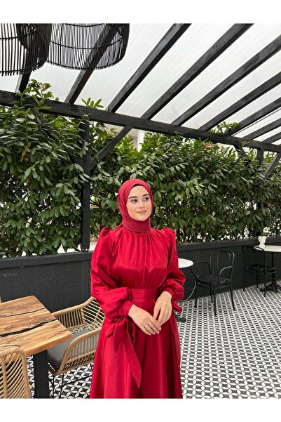 KADNER Lia Bordo Önü Büzgülü Şanel Saten Kumaş Lüks Tesettür Abiye Elbise