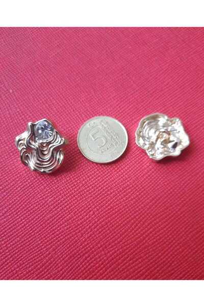Beyna Gold Plated Metal Button with Stone Detail - 1.5 cm, 1 Pack of 4 Pieces