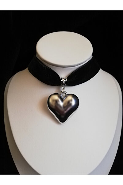 VEGAROKS Büyük Kalp Kadife Choker Kolye