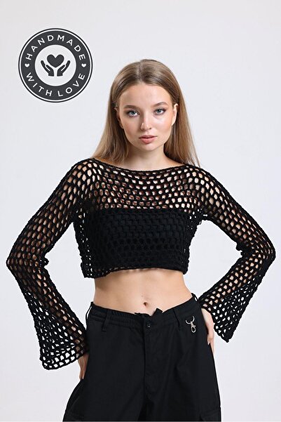pulur.co بلوزة قصيرة بأكمام إسبانية محبوكة يدويًا باللون الأسود