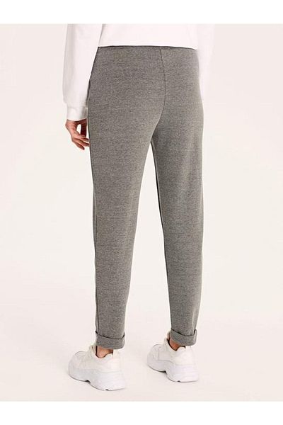 LC Waikiki Women's Sweatpants - Elastic Waist and Straight Pocket Detail