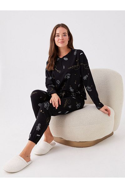 LC Waikiki Crew Neck Patterned Long Sleeve Women's Pajama Set