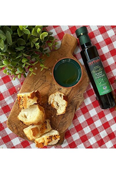 Zertum Soğuk Sıkım Erken Hasat Organik Zeytinyağı 250 Ml