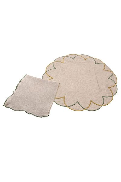 Jumbo Round American Service & Napkin Set Slice