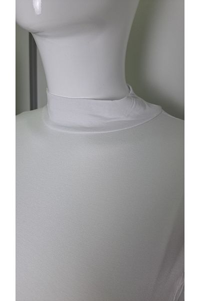 Alfa Women's Black Ecru and White HALF Sleeve Half Turtleneck Body