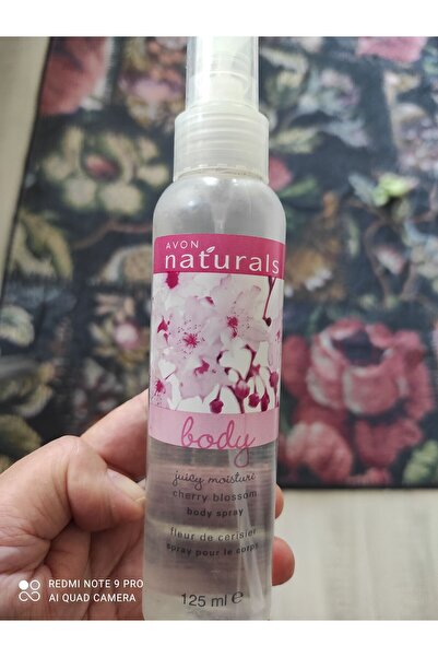 AVON naturals kiraz çiçeği kokulu vücut spreyi