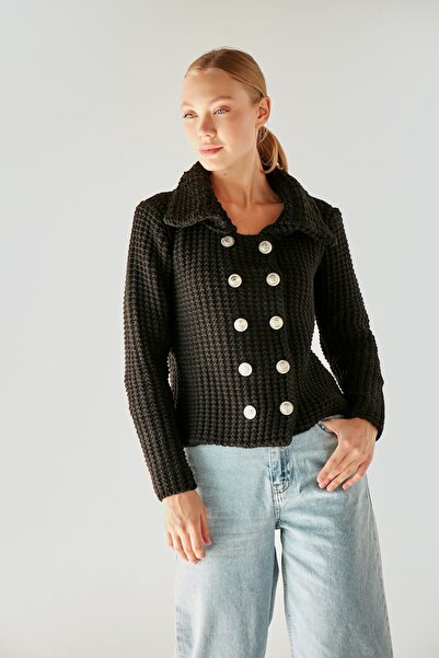 R4 By Rabia Yalçın Kalın Örgülü Mevsimlik Düğmeli Triko Ceket