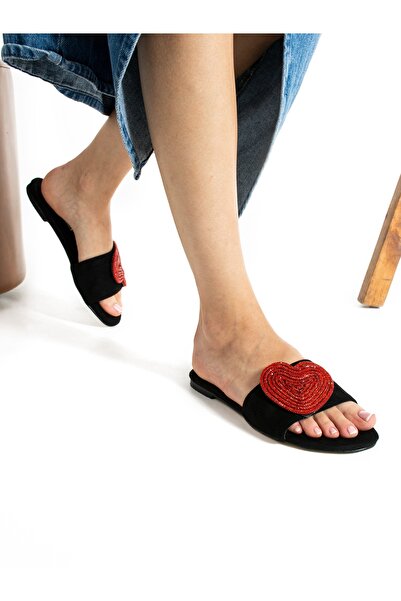 Alemdar Shoes Черни дамски чехли SANTOS - Детайл със сърце