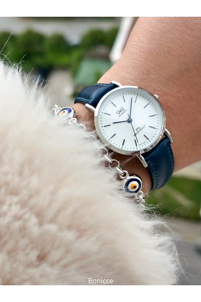 Q&Q Retro Brand Navy Blue Leather Cord and Silver Case - Polite Women's Wristwatch and Bracelet Set