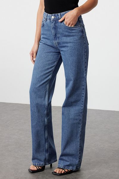 Trendyol Collection Blaue Jeans mit hoher Taille und weitem Bein - TWOSS23JE00068