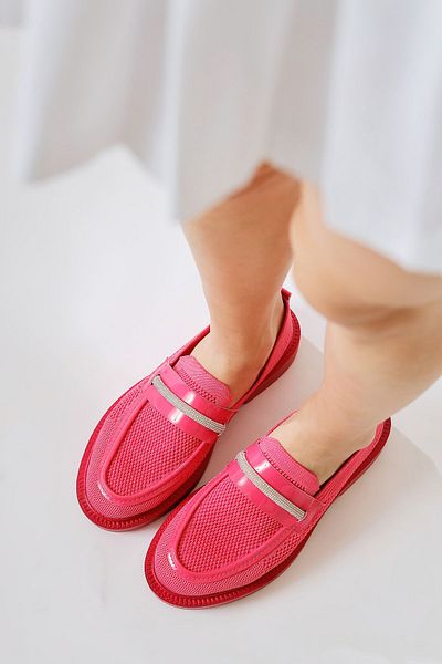 Limoya Γυναικεία casual παπούτσια Micka Fuchsia Mesh λουστρίνι με λεπτομέρεια πέτρινη ταινία