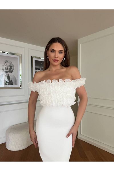 1Moda1Tarz Λευκό Scuba Crepe Madonna Collar - Φόρεμα με λεπτομέρεια μπροστινού τριαντάφυλλου και σχέδιο με σχισμή με επένδυση