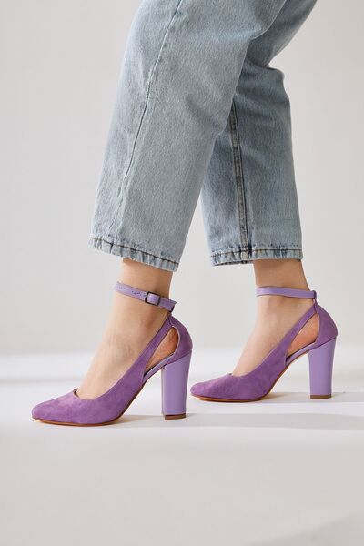 Jilberto Γυναικεία Παπούτσια με ψηλό τακούνι με λιλά κράνος