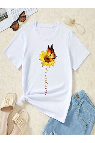 CLASSY.MODA تي شيرت أبيض كبير الحجم مطبوع - رقبة دائرية، كم قصير