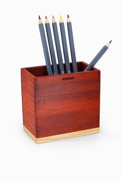 Woodsaka Μολυβοθήκη από ξύλο Paduk και Maple