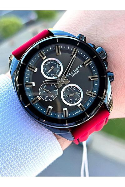 Lee Cooper 5 Atm Water Resistant Men's Silicone Watchband - Interior Functions Active ELC07881.668