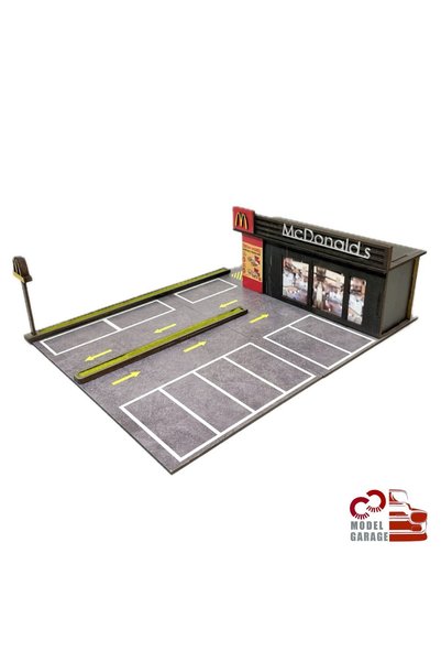 ÜRETİM 1/64 Scale Mc Donald's Vehicle Parking Lot Diorama Diecast Display Stand Rack Car Garage Toy