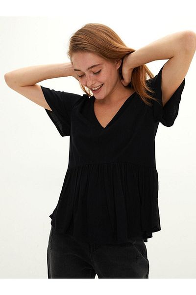 LC Waikiki Γυναικεία μπλούζα Lcw Casual με V λαιμόκοψη μονόχρωμη κοντομάνικη