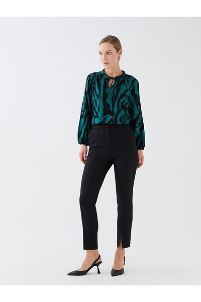 LC Waikiki Pantaloni de damă LCWAIKIKI Classic Standard Fit cu detaliu de buzunar