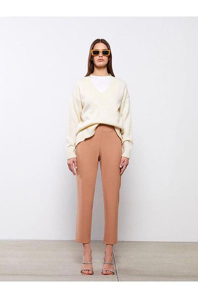 LC Waikiki LCWAIKIKI Basic γυναικείο ελαστικό ίσιο παντελόνι μέσης