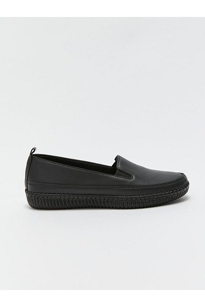 LC Waikiki Pantofi clasici pentru femei LCW STEPS Leather Look