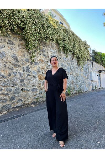 MJORA Black Viscose Double-breasted Collar Jumpsuit