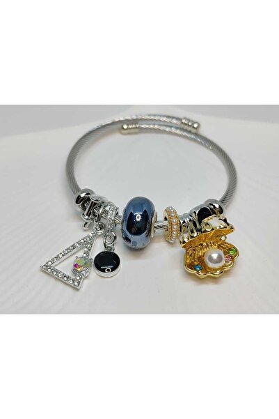 FOR YOU TAKI by Ezgi سوار نسائي أنيق مطرز باللون الأسود مع سحر المحار واللؤلؤ