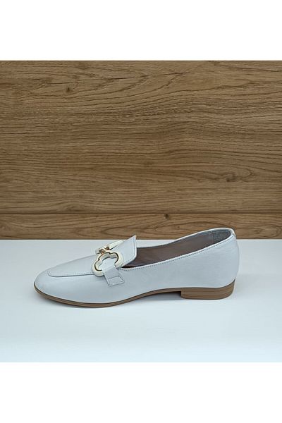 Venüs 24023529   - Pantofi de damă din piele naturală neagră