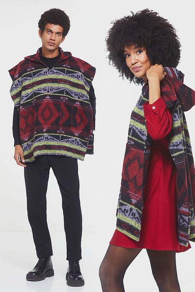 Clandestino Hooded Ethnic Patterned Poncho Red
