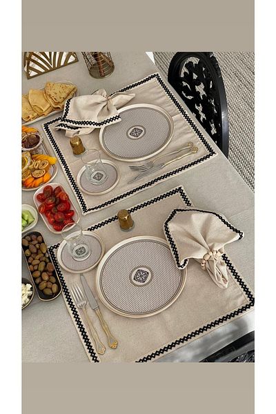 NDC HOME Organic Raw Linen Black Stripe 6-Piece Napkin Set with Wooden Buckle Gift