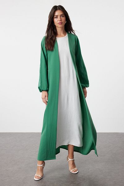 Trendyol Modest Smaragdgrüner Glitzer gewebt - Mütze, Ferace und Abaya TCTSS24KF00035