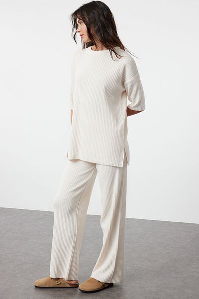 Trendyol Collection Kő kerékpárgallér kötöttáru alsó-felső készlet TWOAW25AU00015