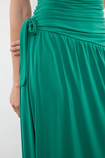 Trendyol Collection Μακρύ σμαραγδί πλεκτό βραδινό φόρεμα - TPRSS24AE00019