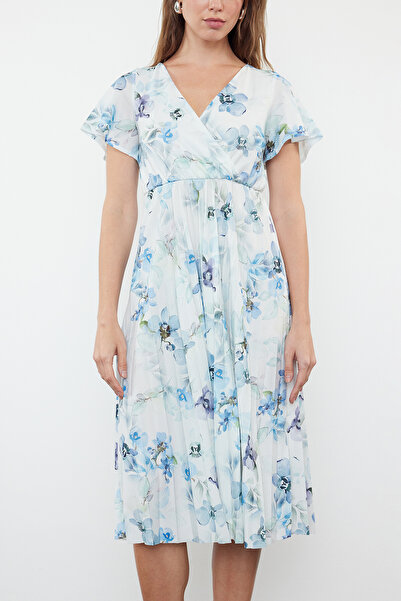 Trendyol Collection Flexible Corded Skater - Ecru Floral, Double Breasted Handkerchief Sleeve TWOSS24EL00482