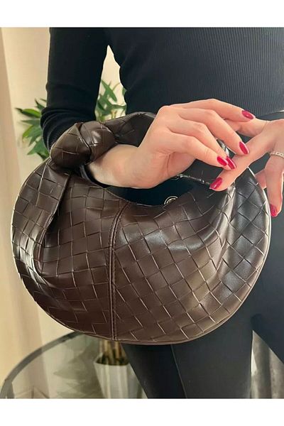 Mercan Stores Knot Detailed Knitted Handle Handbag