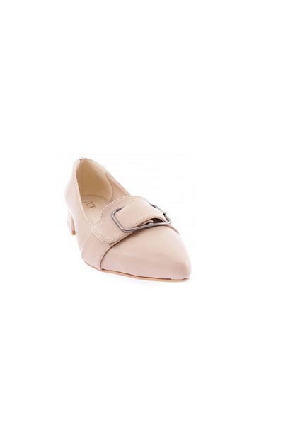 DGN 01 Ballerinas mit spitzer Spitze und Gürteldetail für Damen in Hellbraun