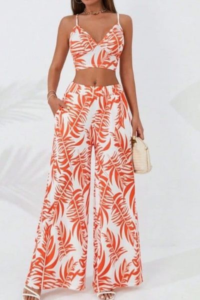 ESSFASIHON Crop Pants and Top Set - Straps, Elastic Waist, Two Side Pockets