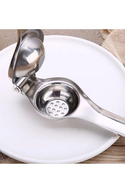 FORSEİ LUCA Practical Metal Lemon Squeezer - Professional 1 Piece
