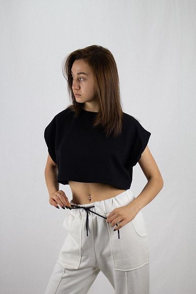 pulur.co Black Basic Sleeveless Crop Sweatshirt