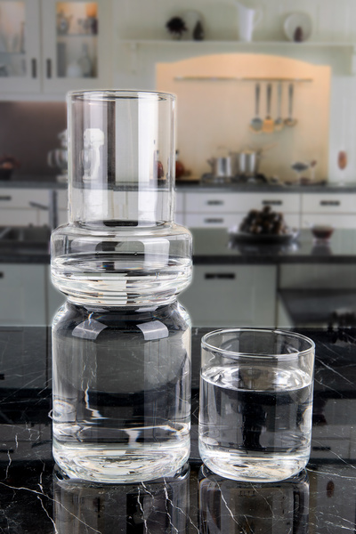 Lizzy Hand Made Borosilikat İnce Cam Bardaklı Karaf - Başucu Sürahisi Şişesi El Yapımı