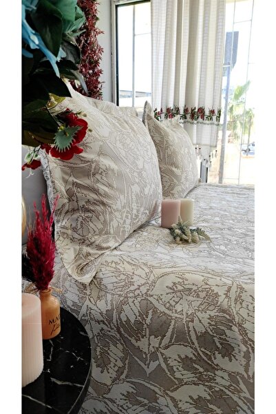 Konyaaltı Çeyizevi Çift Kişilik Yatak Örtüsü Takımı Bej Renk Yaprak Desenli