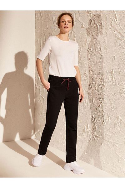 LC Waikiki Pantaloni de trening pentru femei Standard Fit
