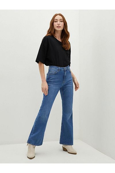 LC Waikiki Pantaloni de damă LCW ECO Standard Fit cu picior spaniol cu detaliu de buzunar