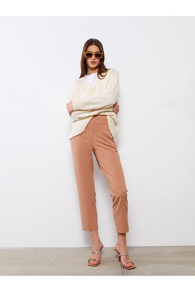 LC Waikiki LCWAIKIKI Basic γυναικείο ελαστικό ίσιο παντελόνι μέσης