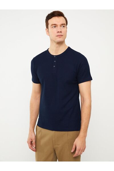 LC Waikiki Ανδρικό κοντομάνικο μπλουζάκι με λαιμόκοψη