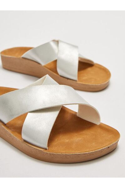 LC Waikiki Papuci pentru femei LCW STEPS cu bretele încrucișate (S2)