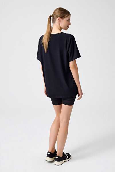 Los Ojos Melodi Black Oversize Boyfriend T-Shirt