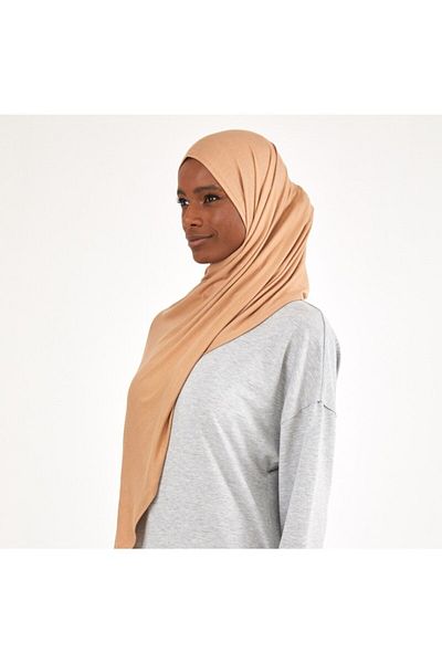 Differenza Cinnamon Colored Combed Shawl