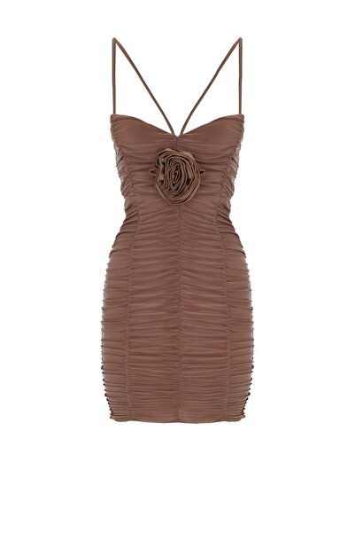 Whenever Company Bej Drapeli Çift Askılı Gül Detaylı Mini Elbise