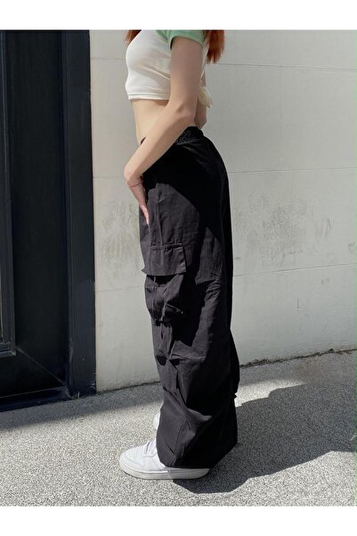 Touz Moda Black Tactical Parachute Fabric Oversize Unisex Trousers with Cargo Pocket
